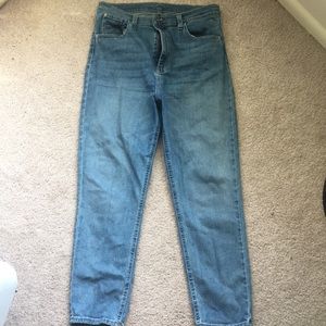BDG high waisted jeans